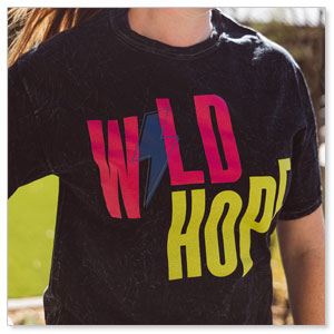 MomCo Wild Hope Shirt - Medium Apparel